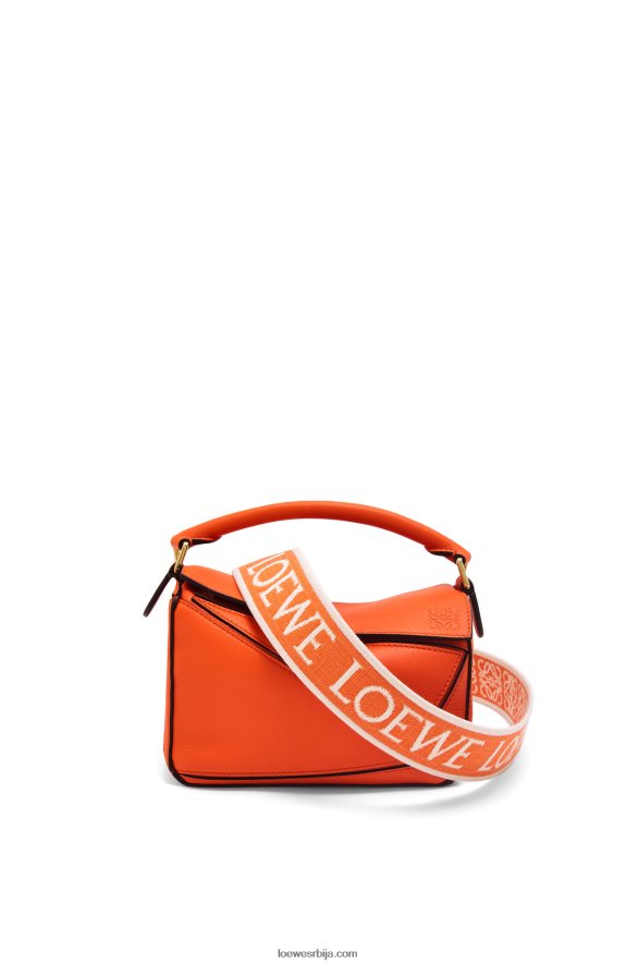 Loewe Жене мини пуззле торба од класичне телеће коже наранџаста HJTY285