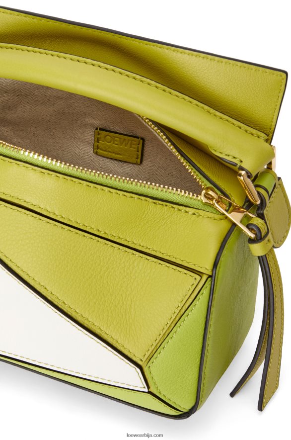 Loewe Жене мини пуззле торба од класичне телеће коже лимето жуто/бело HJTY286