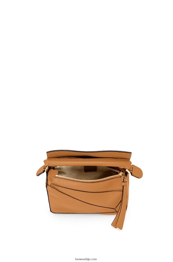 Loewe Жене мини пуззле торба од мекане телеће коже лагана карамела HJTY299