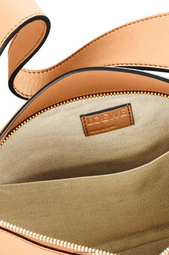 Loewe Жене пуззле хобо торба од напа телеће коже топла пустиња HJTY473
