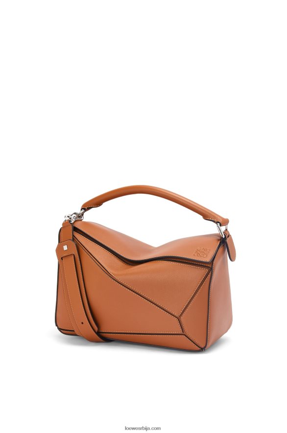 Loewe Жене пуззле торба од класичне телеће коже тан HJTY487