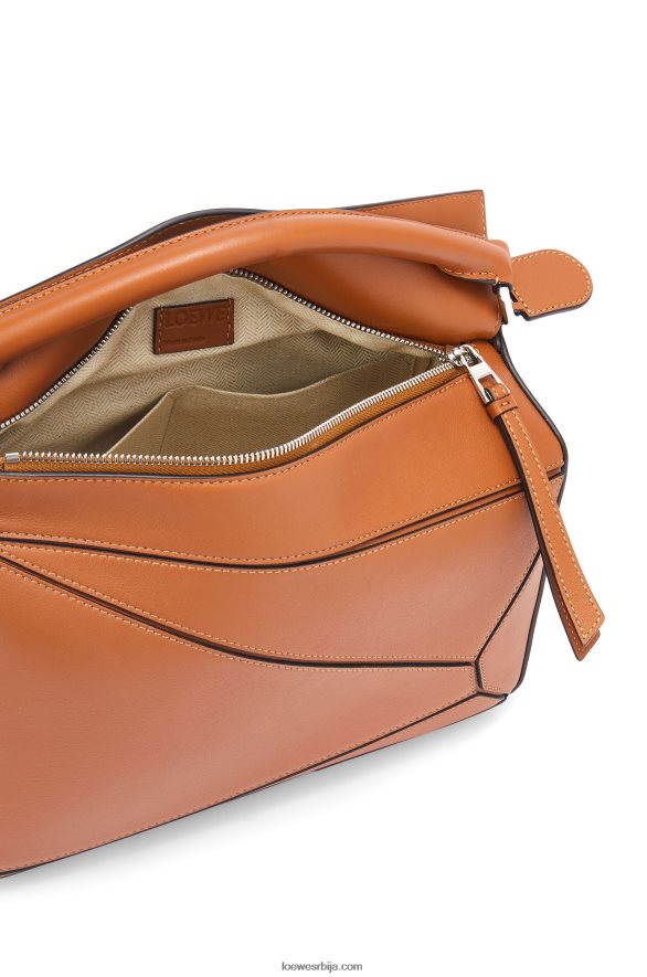 Loewe Жене пуззле торба од класичне телеће коже тан HJTY487