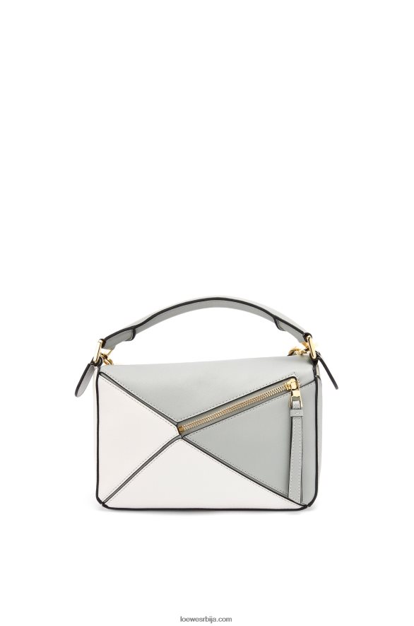 Loewe Жене мала пуззле торба од класичне телеће коже пепељасто сива/мермерно зелена HJTY516