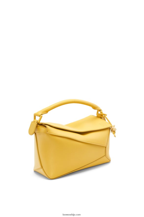 Loewe Жене мала торба за слагалице од сатенске телеће коже бледожута глазура HJTY530