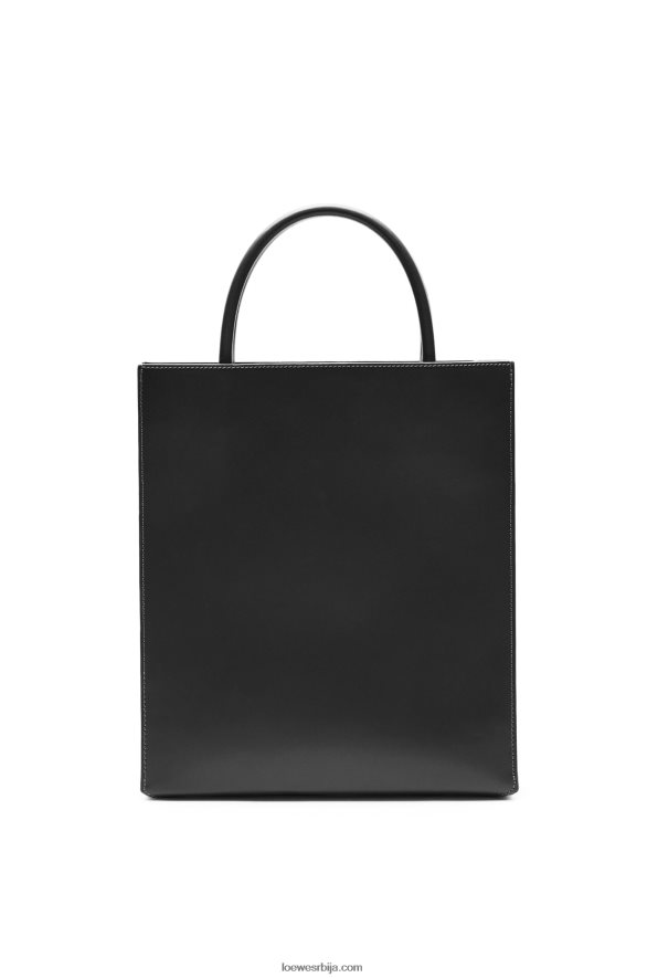 Loewe Жене стандардна торба А4 од углађене телеће коже црн HJTY117