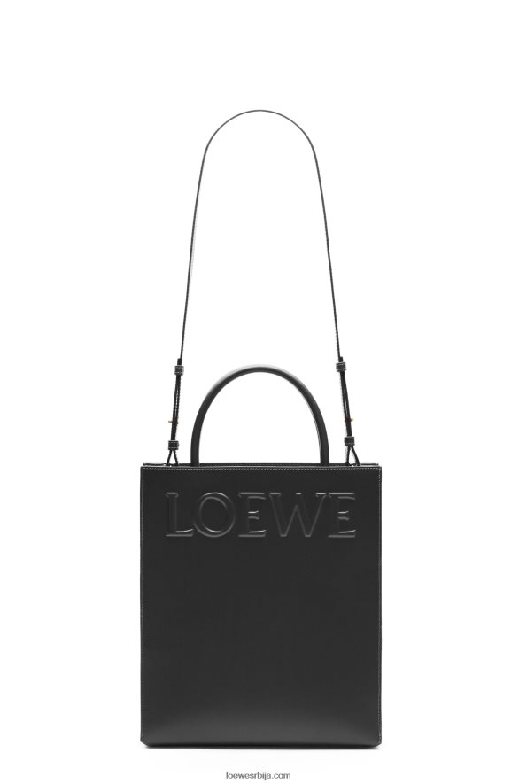 Loewe Жене стандардна торба А4 од углађене телеће коже црн HJTY117