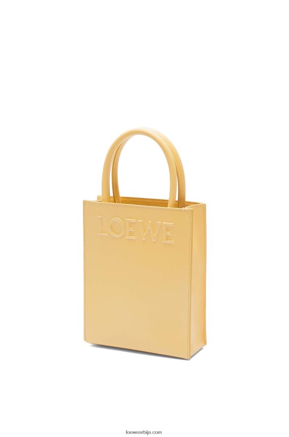 Loewe Жене стандардна а5 торба од углађене телеће коже тамни путер HJTY119
