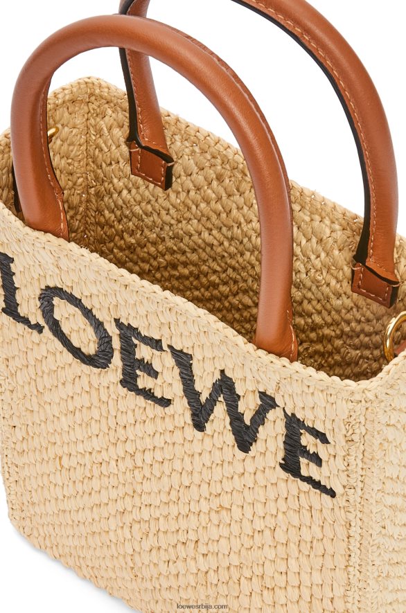 Loewe Жене стандардна а5 торба од рафије природно/црно HJTY74
