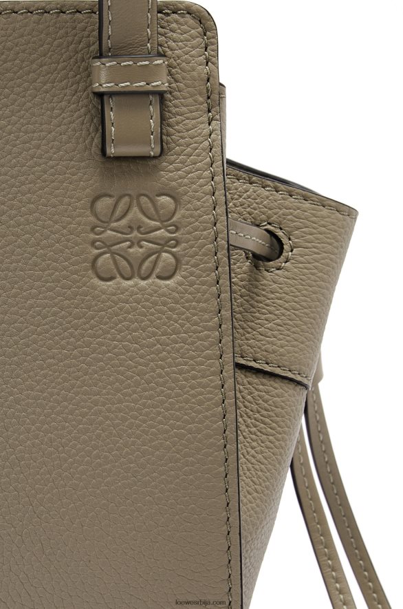 Loewe Жене мини канап за висећу мрежу од мекане телеће коже ловор зелено HJTY241