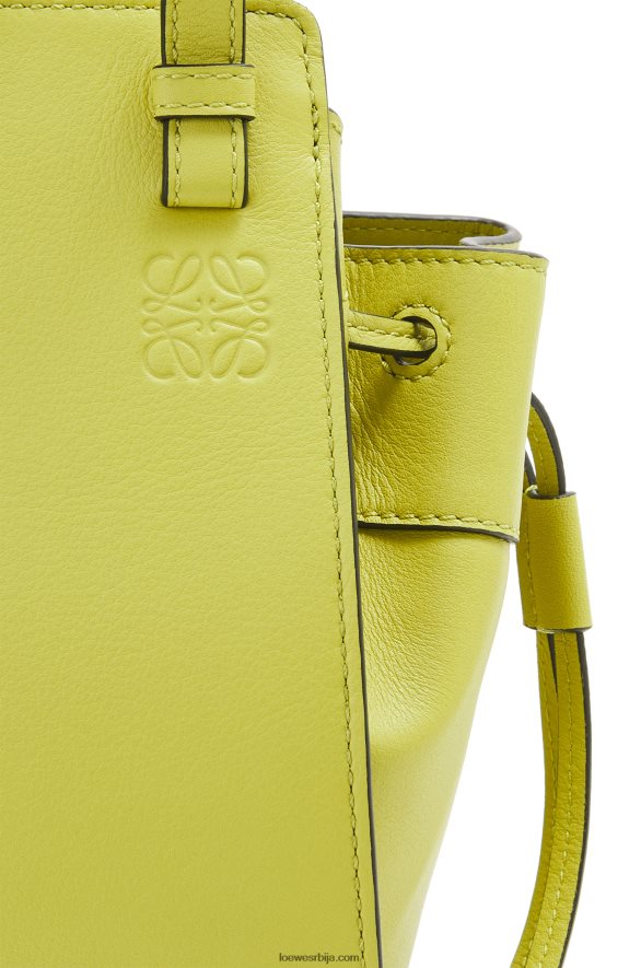 Loewe Жене мини канап за висећу мрежу од класичне телеће коже лимето жута HJTY297