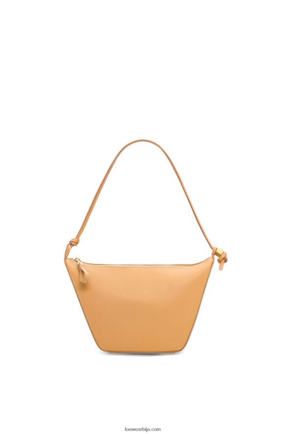 Loewe Жене мини хаммоцк хобо торба од класичне телеће коже топла пустиња HJTY323