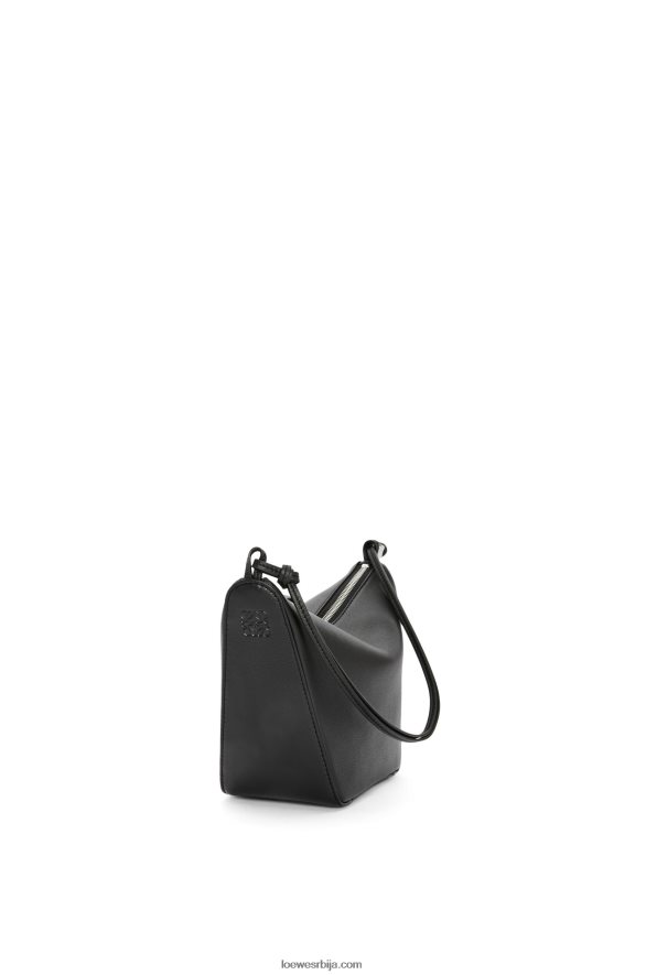 Loewe Жене мини хаммоцк хобо торба од класичне телеће коже црн HJTY329