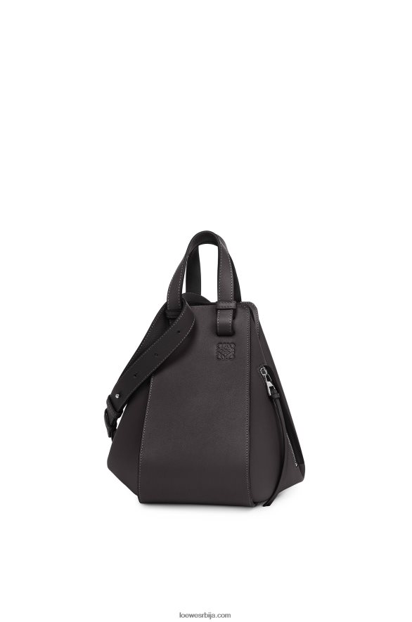 Loewe Жене мала торба за висећу мрежу од класичне телеће коже црн HJTY341