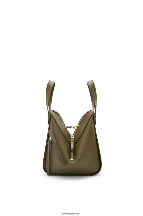 Loewe Жене висећа компактна торба од класичне телеће коже тамно каки зелена HJTY372