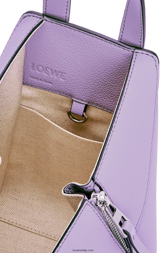 Loewe Жене компактна торба за висећу мрежу од мекане телеће коже светло љубичаста HJTY406
