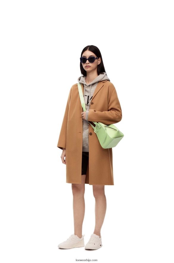 Loewe Жене компактна висећа мрежа од сатенске телеће коже лиметно зелена глазура HJTY408
