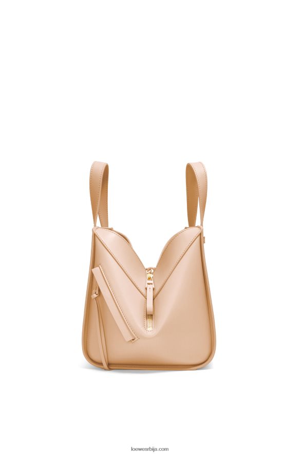 Loewe Жене хаммоцк компактна торба од сатенске телеће коже нуде HJTY432