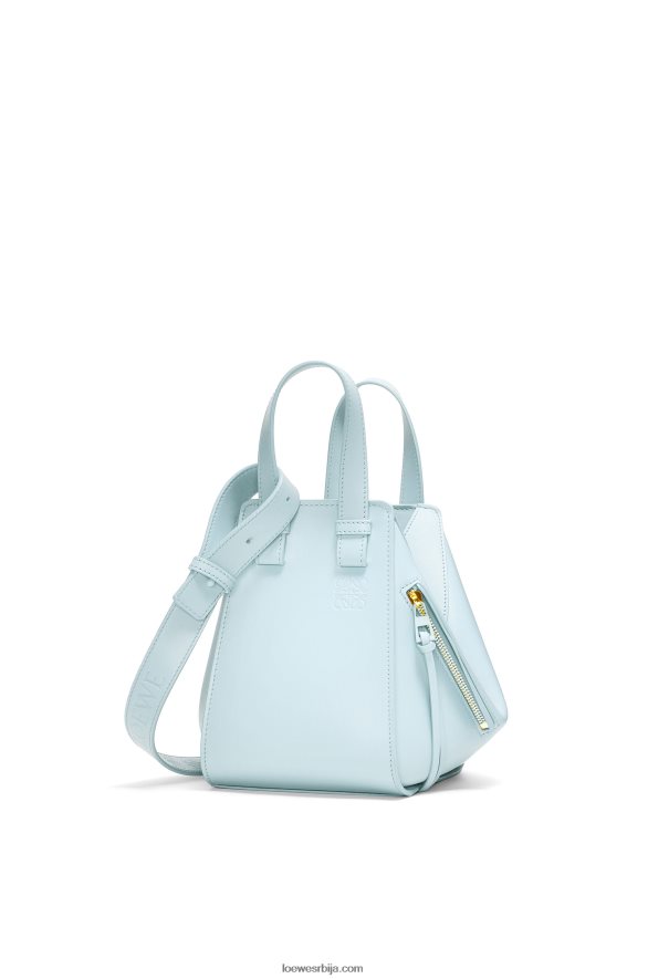 Loewe Жене хаммоцк компактна торба од сатенске телеће коже аквамарин HJTY460