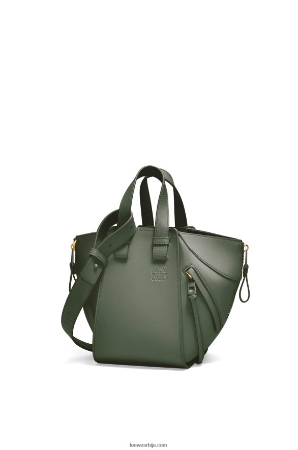 Loewe Жене хаммоцк компактна торба од сатенске телеће коже винтаге каки HJTY461