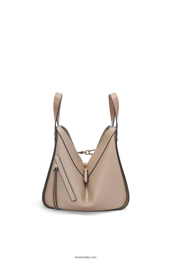 Loewe Жене мала торба за висећу мрежу од мекане телеће коже песак HJTY477