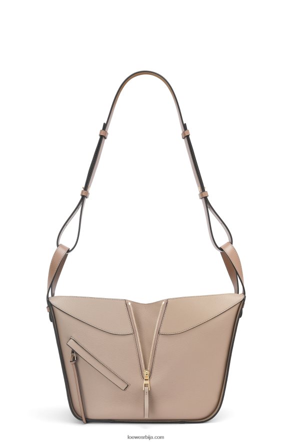 Loewe Жене мала торба за висећу мрежу од мекане телеће коже песак HJTY477