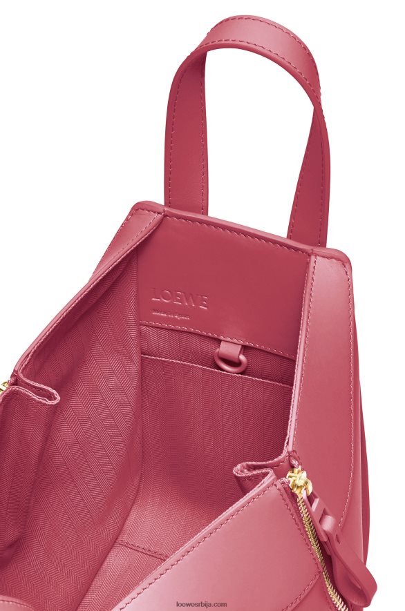 Loewe Жене хаммоцк компактна торба од сатенске телеће коже плумросе HJTY488