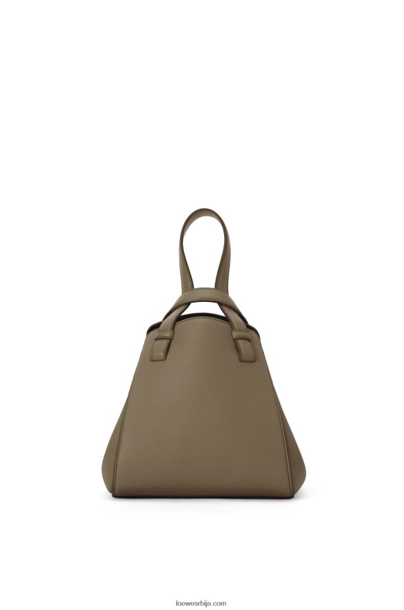 Loewe Жене висећа торба за грумен од мекане телеће коже ловор зелено HJTY500