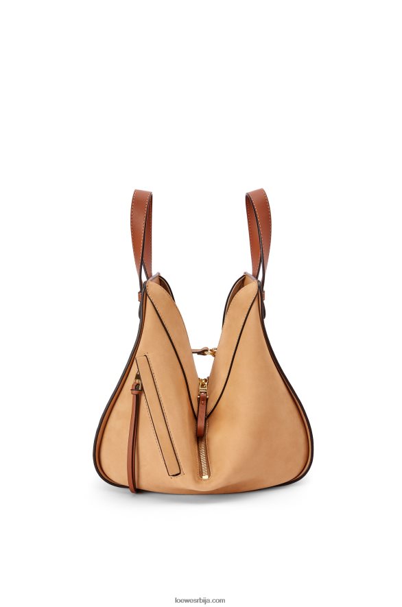 Loewe Жене мала торба за висећу мрежу од класичне телеће коже и семиша млеко/топла пустиња HJTY506