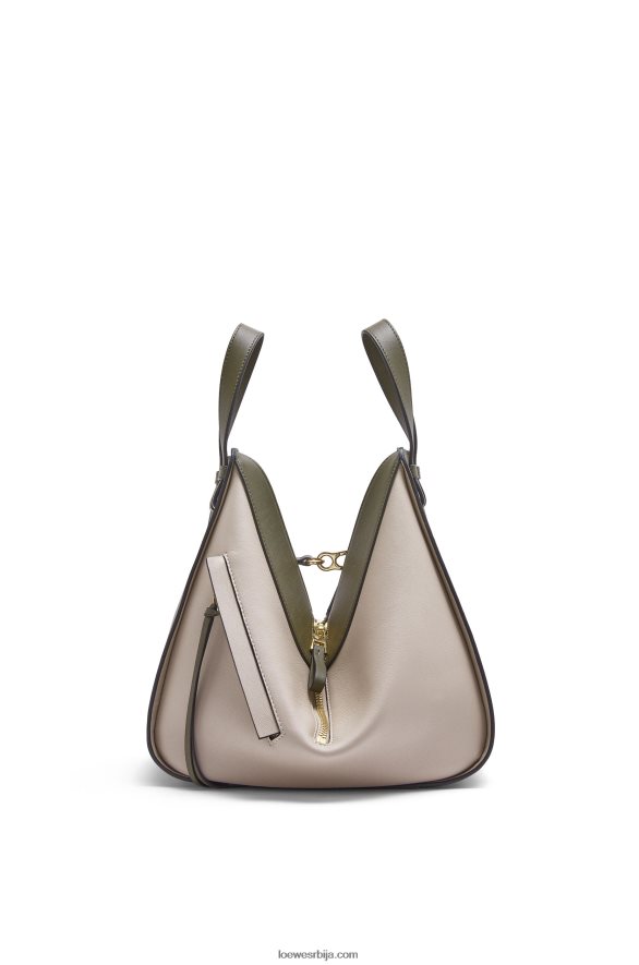 Loewe Жене мала торба за висећу мрежу од класичне телеће коже јесен зелена/светла зоб HJTY525