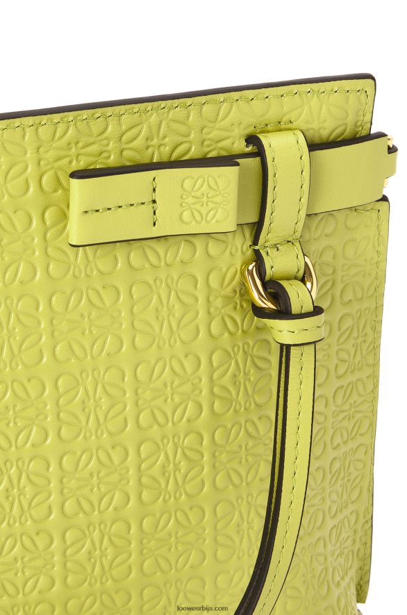 Loewe Жене Мини репеат т торбица од рељефне свилене телеће коже лимето жута HJTY556