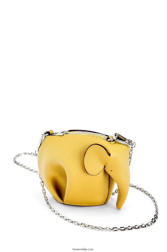 Loewe Жене торбица за слонове од класичне телеће коже жута HJTY557
