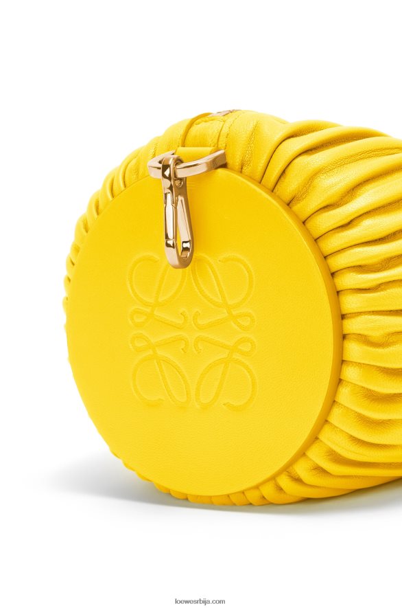 Loewe Жене торбица за наруквице од напа телеће коже лимун HJTY589