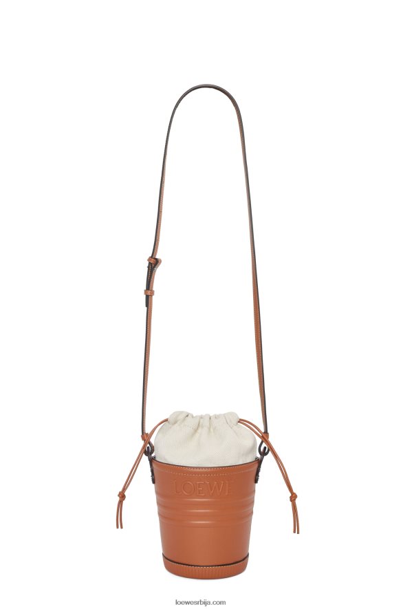 Loewe Жене жардињерски џеп од телеће коже тан HJTY227