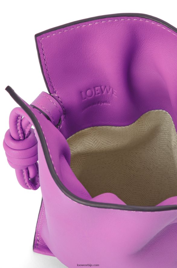 Loewe Жене фламенко џеп од напа телеће коже светло љубичаста HJTY295