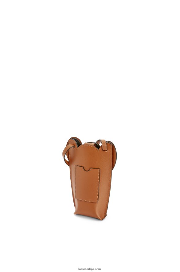 Loewe Жене џеп од слона од класичне телеће коже тан HJTY596