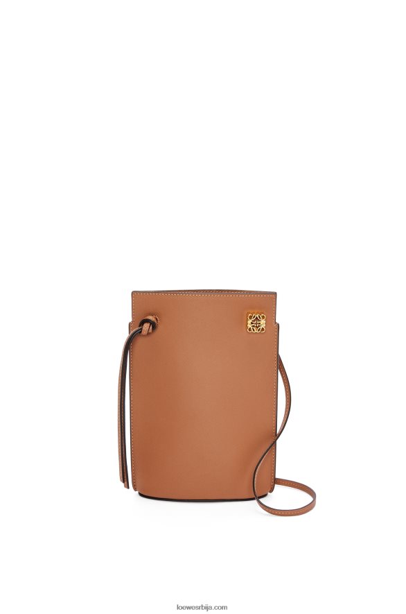 Loewe Жене џеп за коцкице од класичне телеће коже тан HJTY620