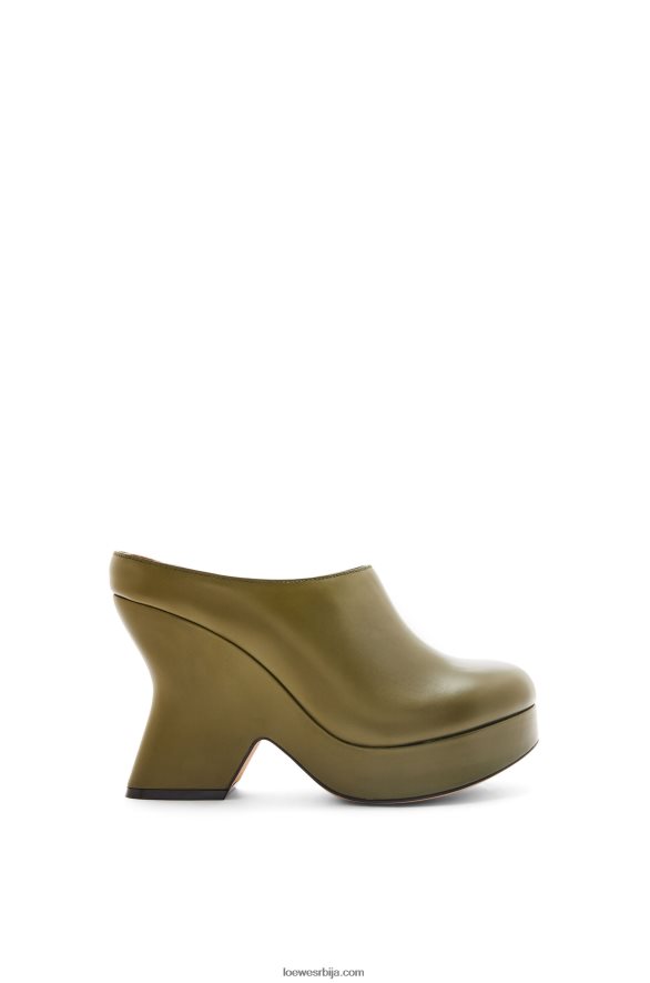Loewe Жене терра клин кломпе од телеће коже маслина HJTY746
