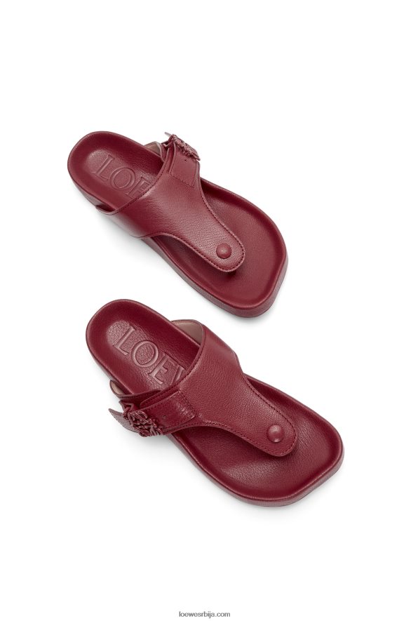 Loewe Жене лаке сандале од козје коже бордо HJTY721