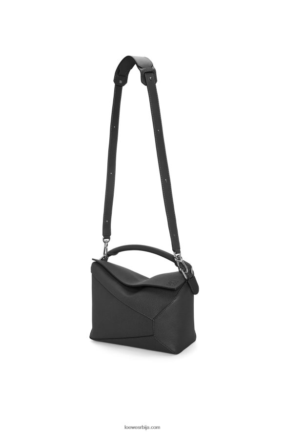 Loewe мушкарци торба за ивицу слагалице од зрнасте телеће коже црн HJTY540
