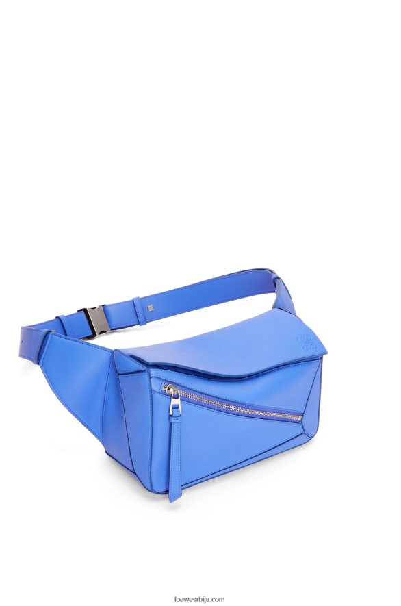 Loewe мушкарци мала слагалица од класичне телеће коже приморско плаво HJTY563