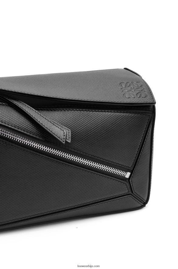 Loewe мушкарци мали пуззле бумбаг од дијамантске телеће коже црн HJTY566