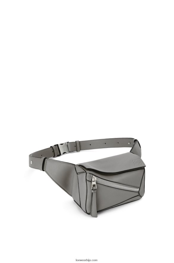Loewe мушкарци мини пуззле бумбаг од класичне телеће коже асфалт сива HJTY570