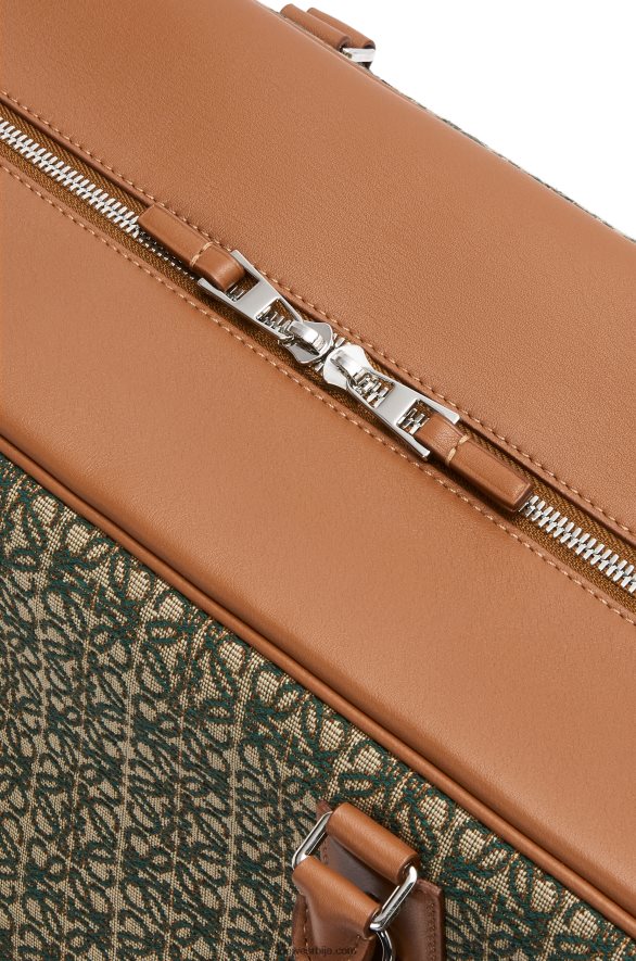 Loewe мушкарци Амазона 44 торба од анаграм жакарда и телеће коже каки зелена/тан HJTY161