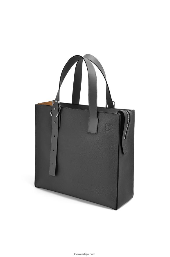 Loewe мушкарци Торба са патент затварачем са копчом од мекане телеће коже црн HJTY179